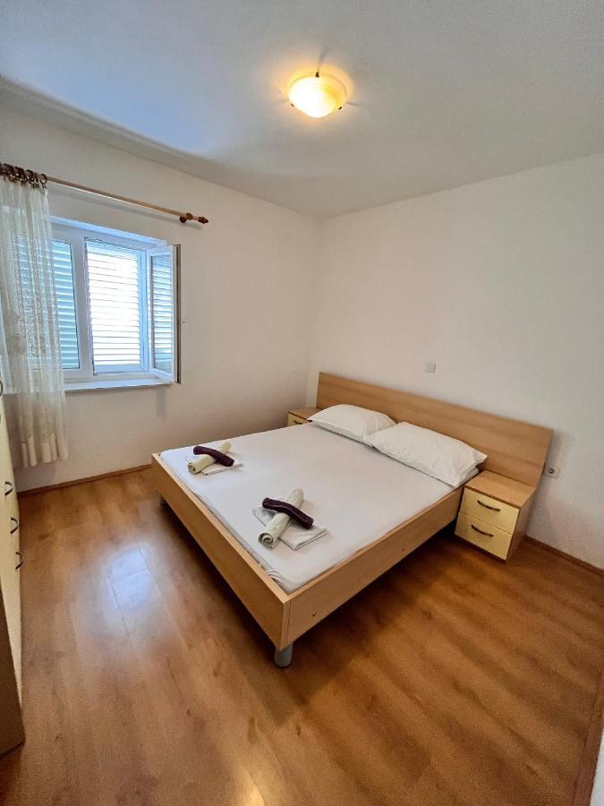 Apartments By The Sea Metajna, Pag - 6465 מראה חיצוני תמונה