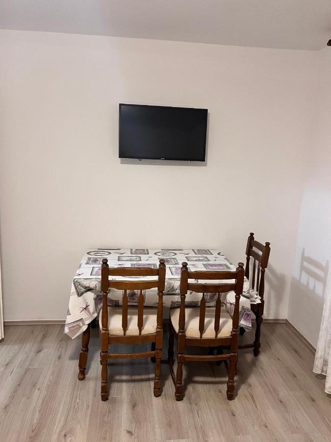 Apartments By The Sea Metajna, Pag - 6465 מראה חיצוני תמונה