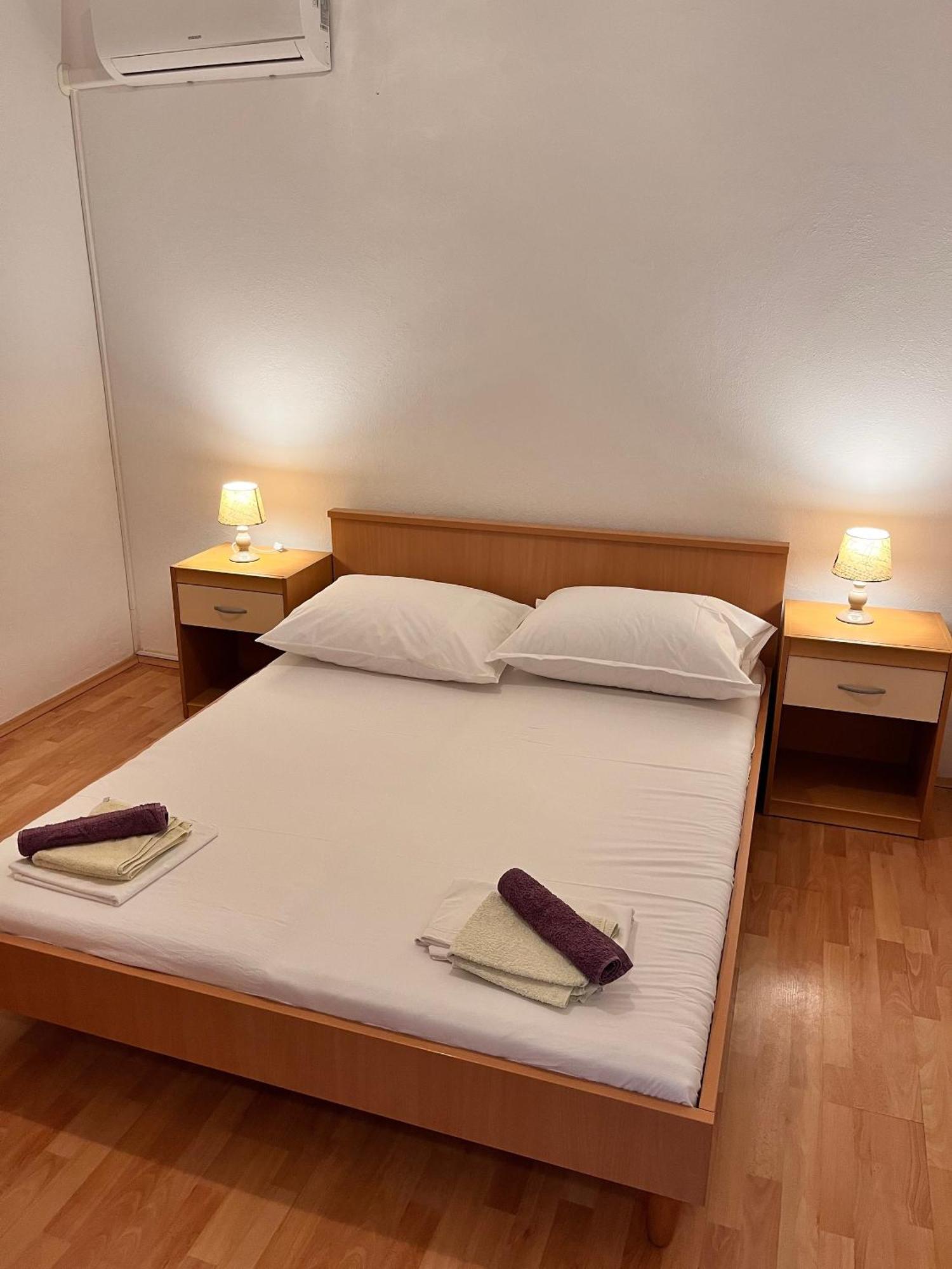 Apartments By The Sea Metajna, Pag - 6465 חדר תמונה